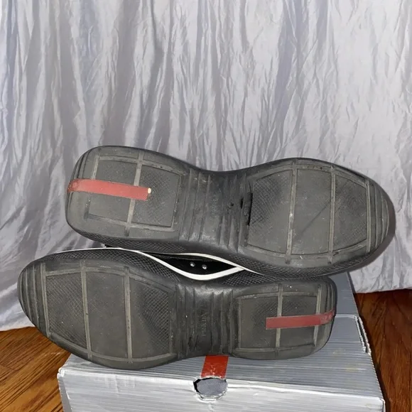 100% Authentic Prada high top sneakers - Picture 5 of 9
